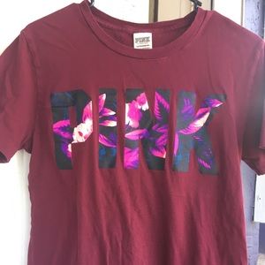 Vs pink tshirt xs